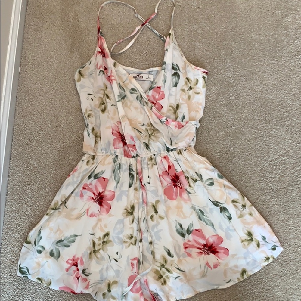 Floral cross back romper